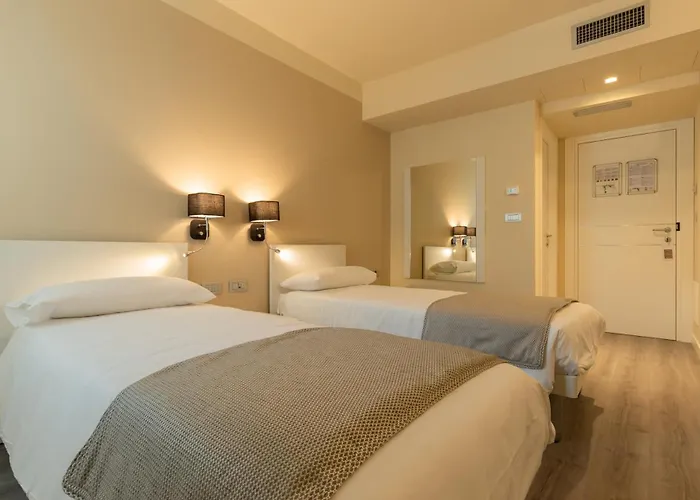 La Dolce Vita Hotel